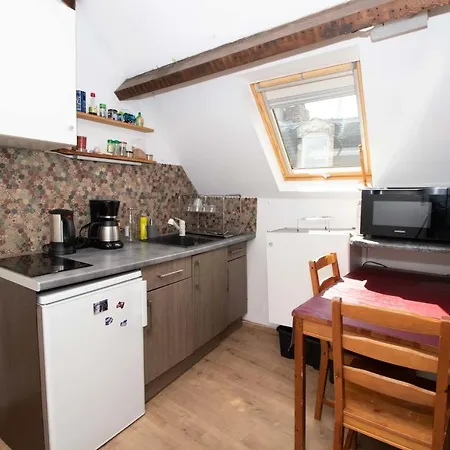 Bright Apartment With Mezzanine * ליל